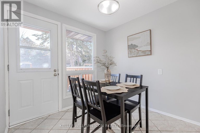 29239262/380-woodfield-drive/tanglewood/ottawa/ontario/K2G3W9_12