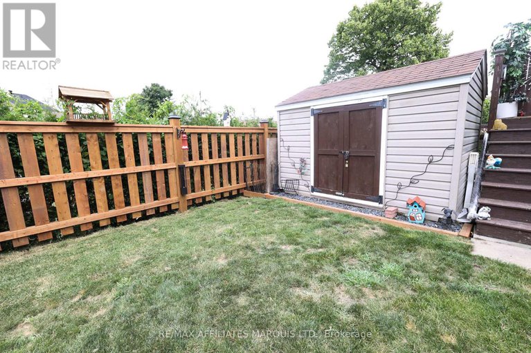 28809789/133-st-george-street-e/alexandria/north-glengarry/ontario/K0C1A0_30
