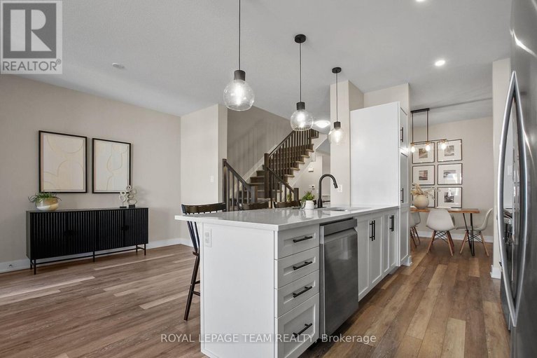 29658061/506-edenwylde-drive/remainder-of-stittsville-area/ottawa/ontario/K2S2K4_16