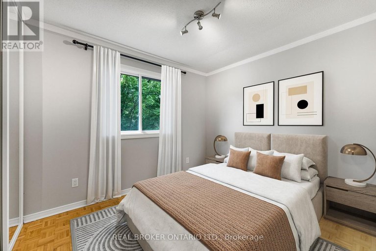 28816941/33-83-glen-park-drive/blackburn-hamlet-south/ottawa/ontario/K1B3Z1_22