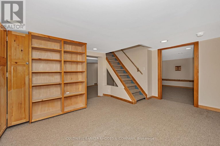 28379568/421-hinton-avenue-s/civic-hospital/ottawa/ontario/K1Y1B2_37