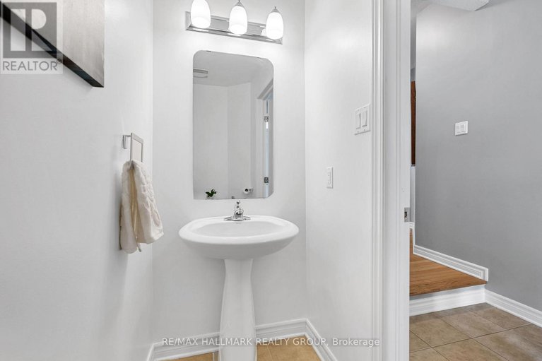 28317889/297-mojave-crescent/stittsville-north/ottawa/ontario/K2S0H7_5