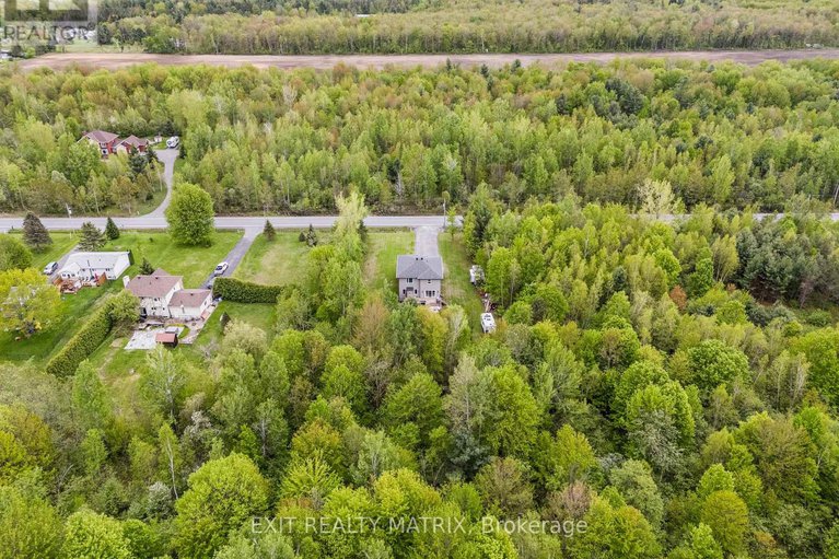 28350119/1463-vinette-road/clarencerockland-twp/clarence-rockland/ontario/K0A1N0_37