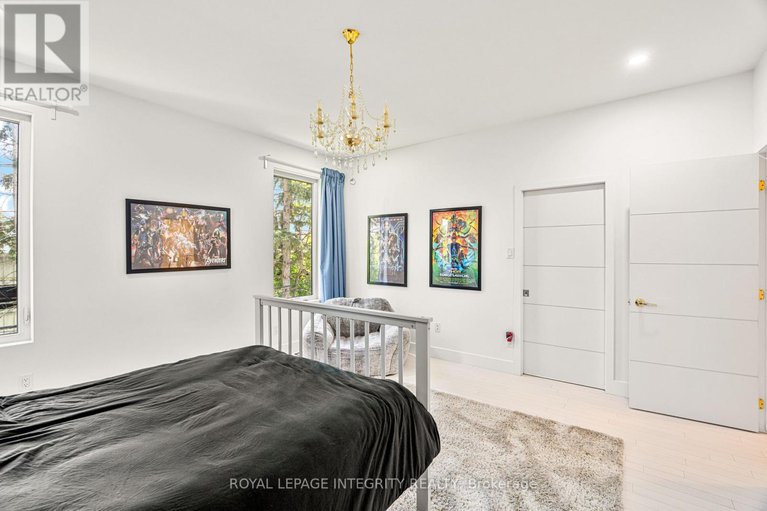 29082051/266-currell-avenue/westborohampton-park/ottawa/ontario/K1Z7J6_29