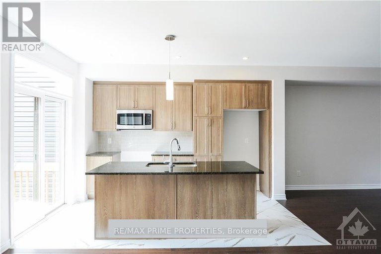 29440012/637-fisher-street/north-grenville-twp-kemptville-south/north-grenville/ontario/K0G1J0_7