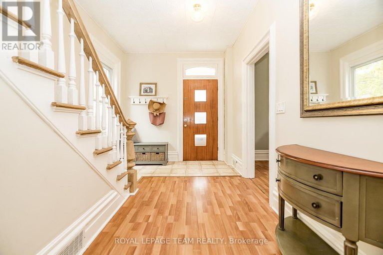 28366380/5-mary-street/kemptville/north-grenville/ontario/K0G1J0_7