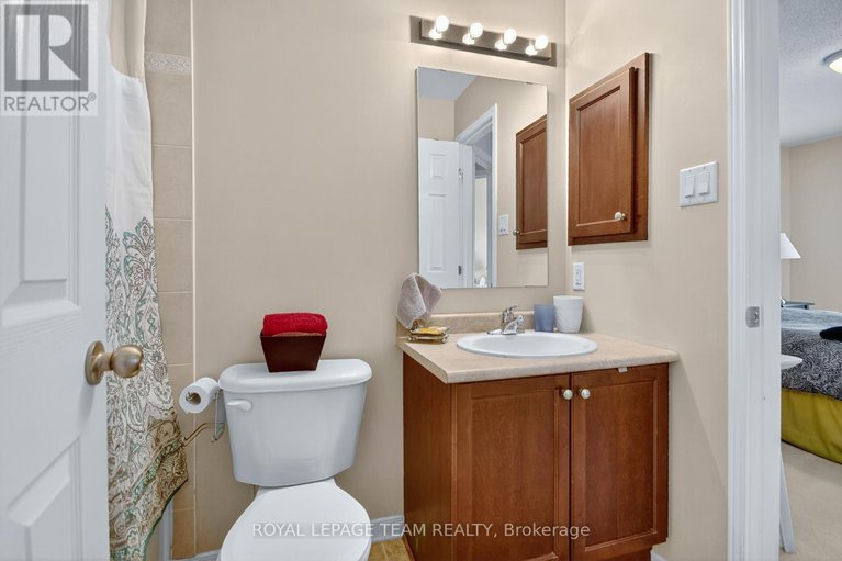 29406960/145-wharhol-private/westcliffe-estates/ottawa/ontario/K2H1G5_42