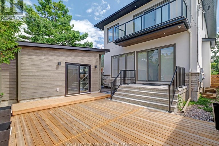 28039969/145-mulvihill-avenue/westborohampton-park/ottawa/ontario/K1Z6Y3_27