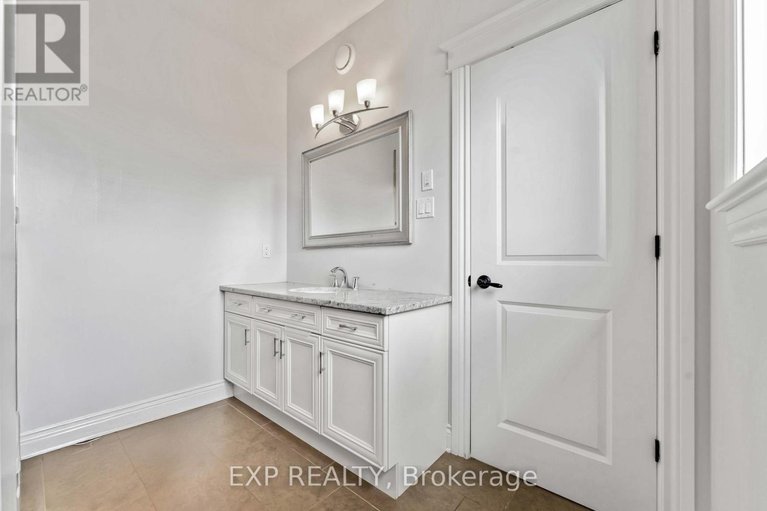 29251023/6984-lakes-park-drive/greely/ottawa/ontario/K4P1P1_29