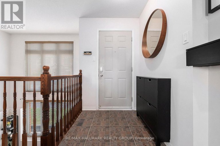 28974159/112-1512-walkley-road/heron-gateindustrial-park/ottawa/ontario/K1V2G5_18
