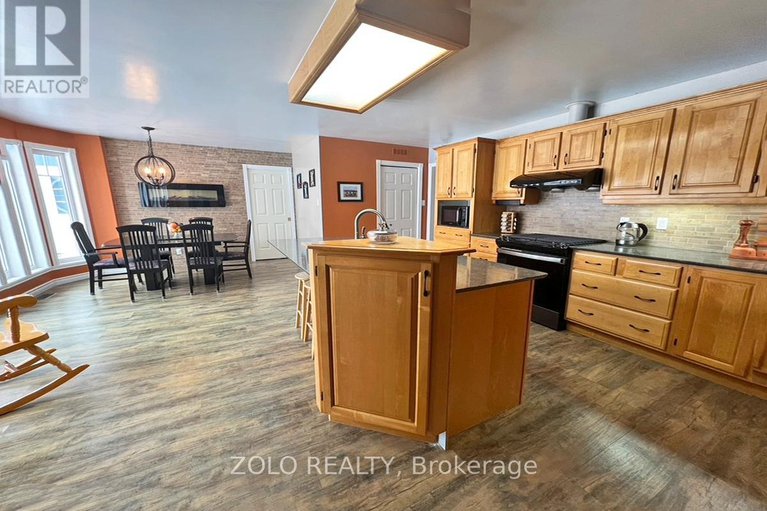 29379499/6546-clifford-avenue/south-glengarry-charlottenburgh-twp/south-glengarry/ontario/K6H7H9_17