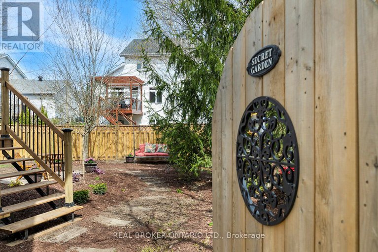 28546576/221-jensen-court/carp/ottawa/ontario/K0A1L0_42
