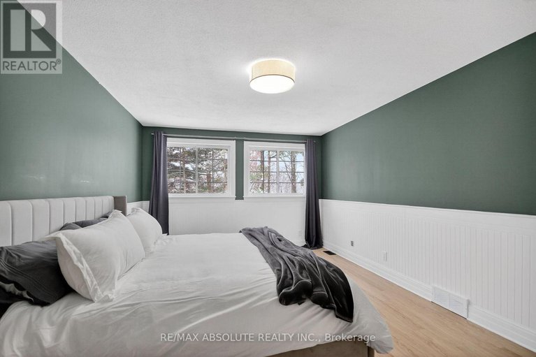 29233588/6560-michelangelo-court/north-gower/ottawa/ontario/K0A2T0_32