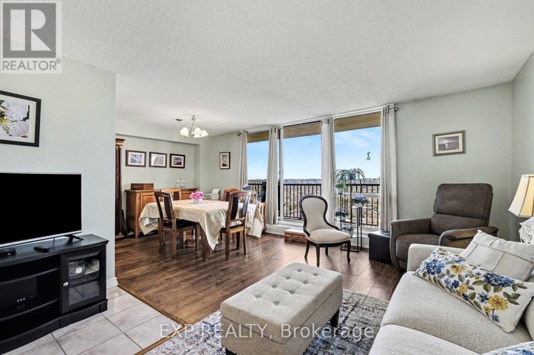 29657642/1801-665-bathgate-drive/carson-meadows/ottawa/ontario/K1K3Y4_13