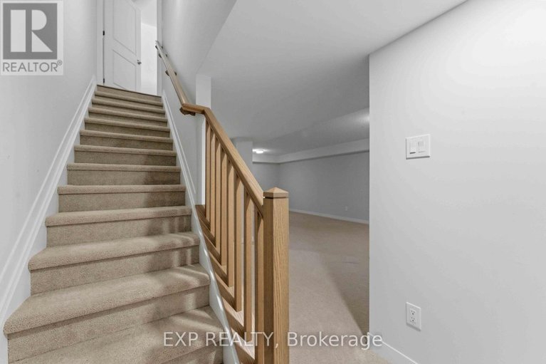 29443713/116-parnian-private/half-moon-bay/ottawa/ontario/K2J4H7_59