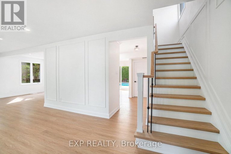 28435442/41-barnes-crescent/leslie-park/ottawa/ontario/K2H7C1_4