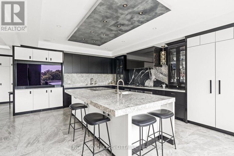 28888056/151-winding-way-e/barrhaven-east/ottawa/ontario/K2C3H1_18