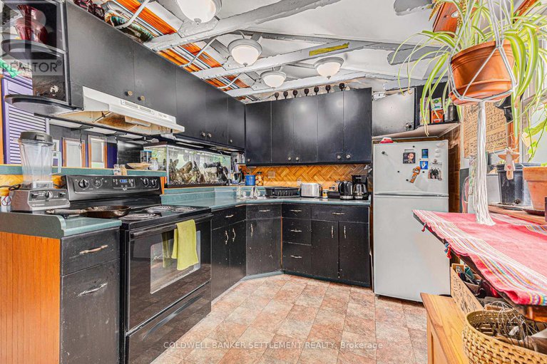 28560163/2152-black-creek-road/lanark-highlands-lavant-twp/lanark-highlands/ontario/K0G1K0_10