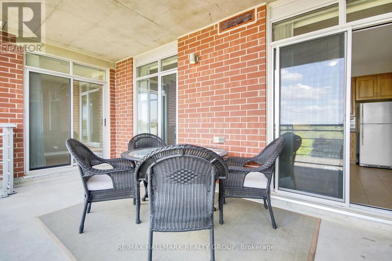 28856481/608-136-darlington-private/hunt-clubwestern-community/ottawa/ontario/K1V0X6_23