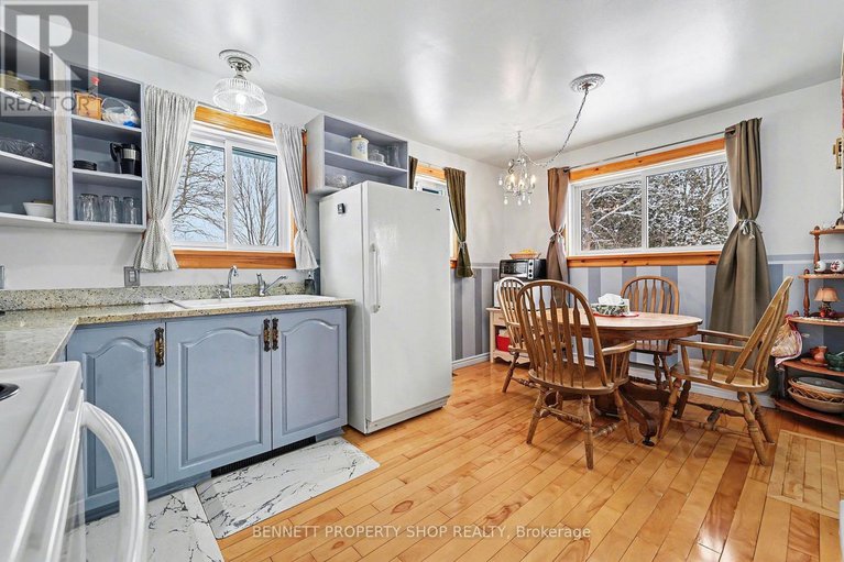 29302566/541-drummond-con-5b-concession/drummond-n-elmsley-drummond-twp/drummondnorth-elmsley/ontario/K7H3C8_8