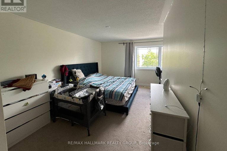 28499112/418-temiskaming-crescent/strandherd/ottawa/ontario/K2J0V4_9