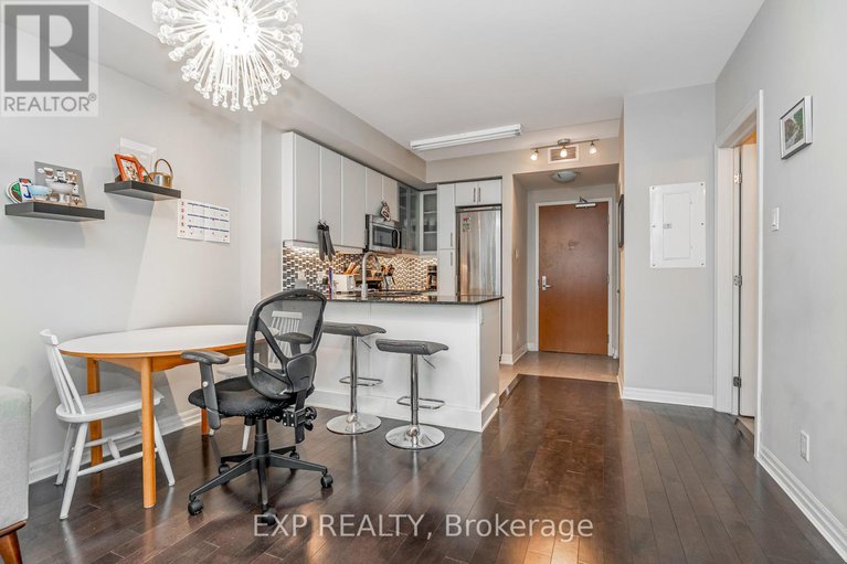 28480510/2606-242-rideau-street/sandy-hill/ottawa/ontario/K1N0B7_8