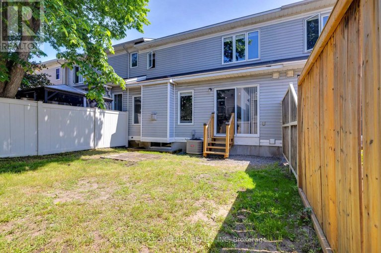 28493043/12-marabrooke-street/strandherd/ottawa/ontario/K2G7A1_32