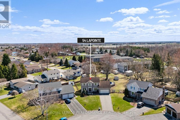29638186/54-lapointe-boulevard/embrun/russell/ontario/K0A1W0_41