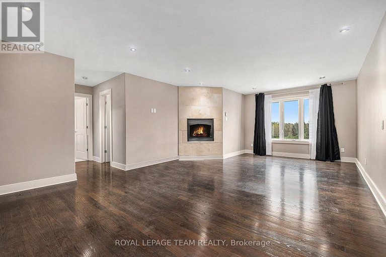 28915612/5386-mansel-crescent/manotick-village-manotick-estates/ottawa/ontario/K4M1L3_21