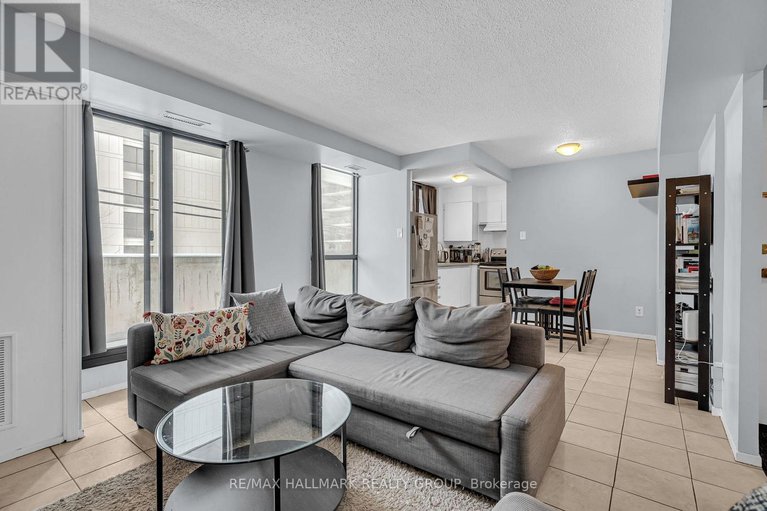 28552733/202-200-bay-street/ottawa-centre/ottawa/ontario/K1R7W8_3