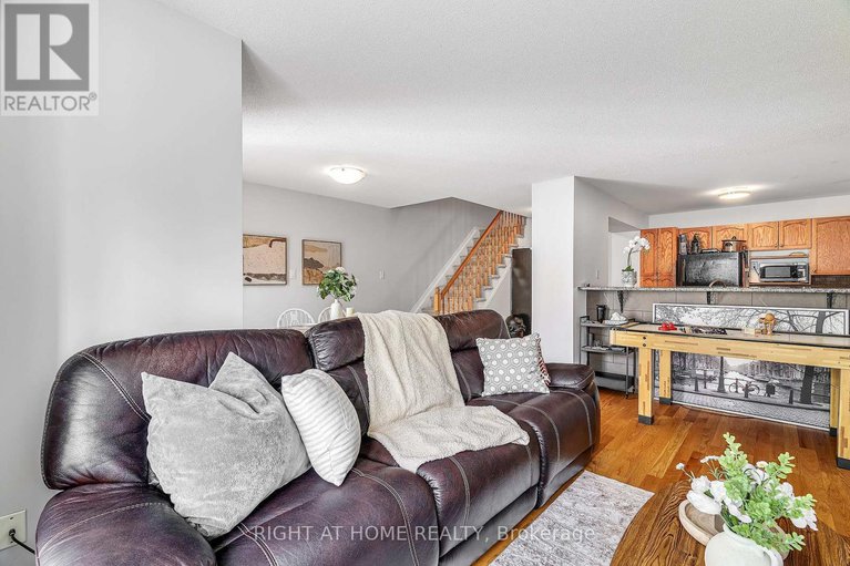 28641678/134-fordham-private/central-park/ottawa/ontario/K2C4G5_25