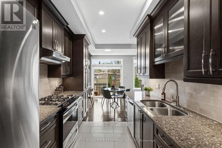 29624464/206-ancaster-avenue/woodroffe/ottawa/ontario/K2B5B3_14