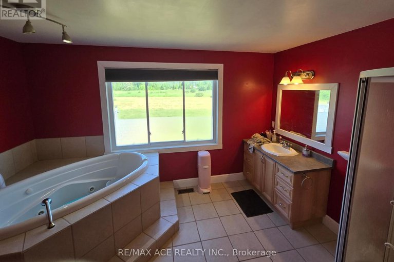 28545580/13981-anderson-road/morrisburg/south-dundas/ontario/K0C1X0_13