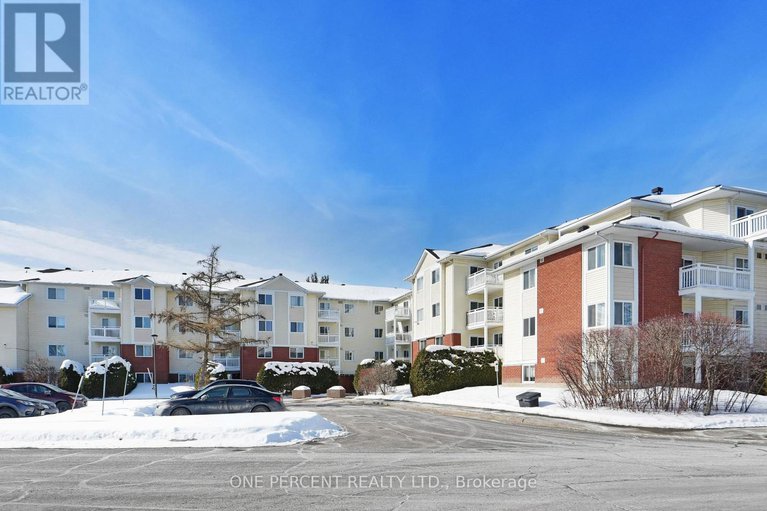 29376379/303-270-lorry-greenberg-drive/hunt-club-parkgreenboro/ottawa/ontario/K1T3K2_1