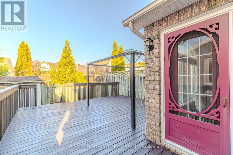 28943589/4316-owl-valley-drive/riverside-southgloucester-glen/ottawa/ontario/K1V1L3_43