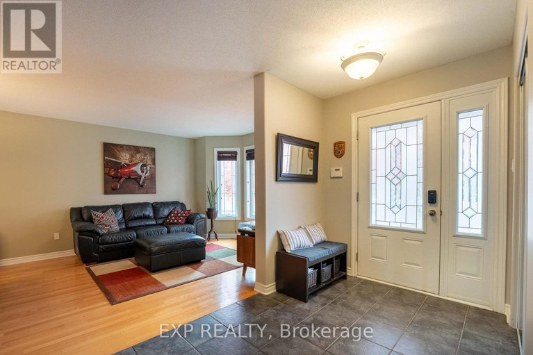 29033909/17-olde-towne-avenue/village-of-russell/russell/ontario/K4R0A5_7