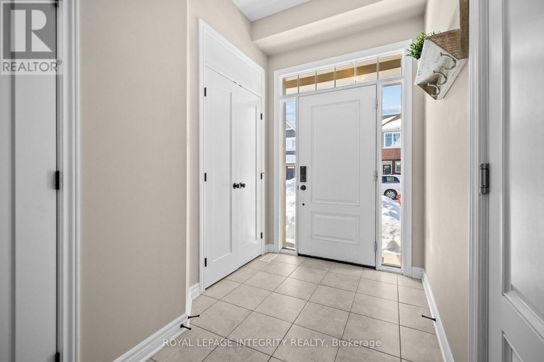 29615069/696-vivera-place/stittsville-north/ottawa/ontario/K2S2N1_4