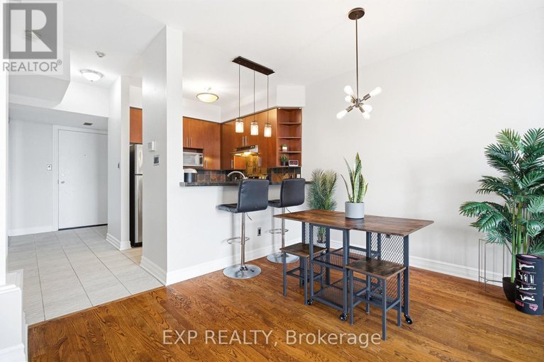 29479997/402-711-churchill-avenue/westborohampton-park/ottawa/ontario/K1Z5G6_20