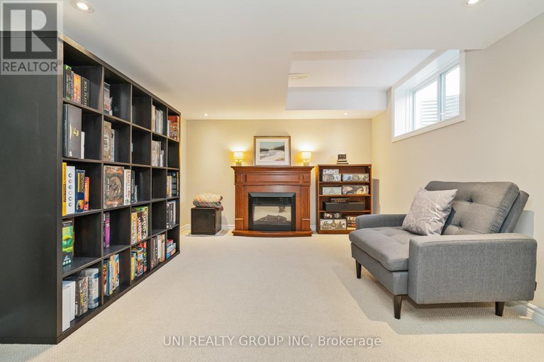28643706/172-cambie-road/riverside-southgloucester-glen/ottawa/ontario/K1X0A7_42