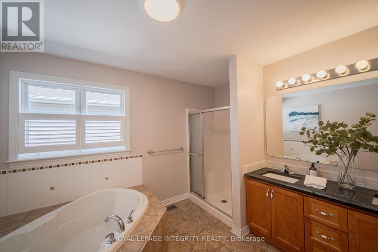 28879504/141-steeple-chase-drive/bridlewood/ottawa/ontario/K2M2Z5_26