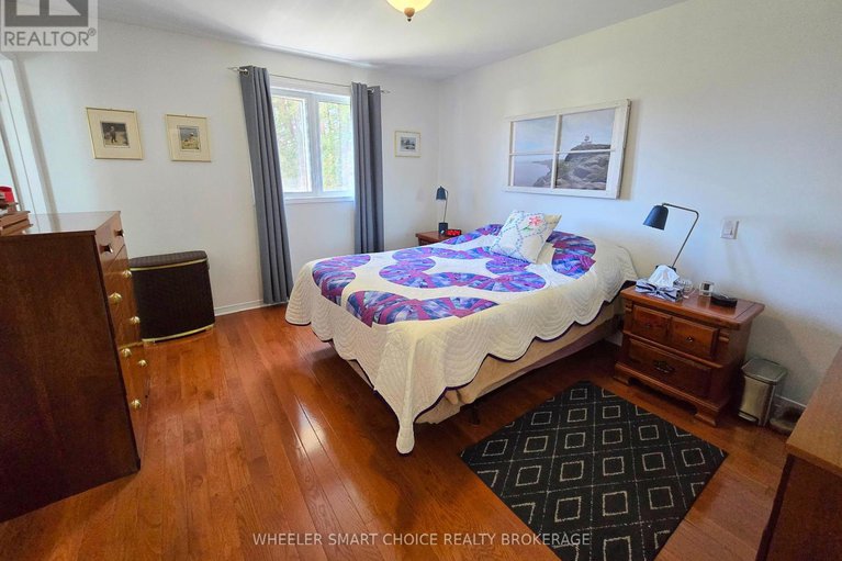 28858020/15206-colonial-drive/south-stormont-osnabruck-twp/south-stormont/ontario/K0C1M0_38
