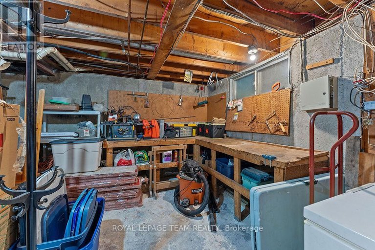 29581119/123-abbeyhill-drive/glencairnhazeldean/ottawa/ontario/K2L1H4_30