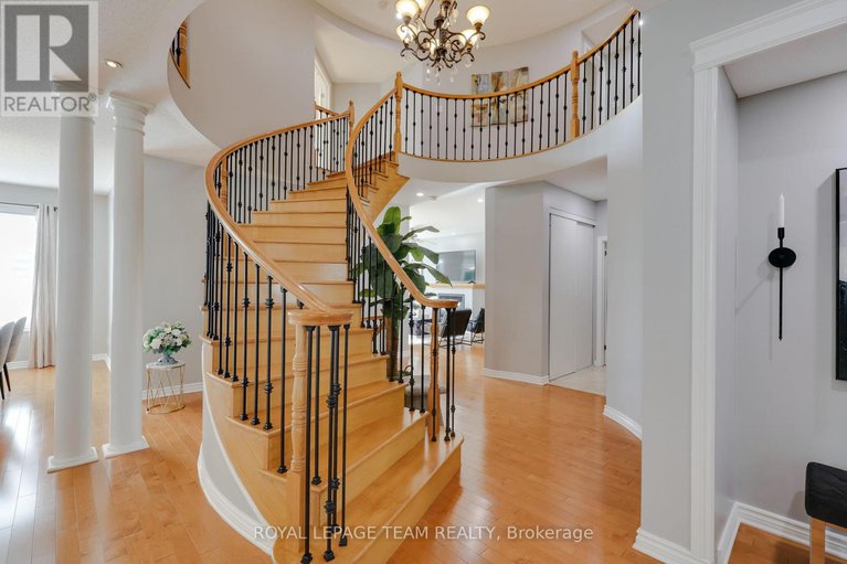 28886612/36-keighley-circle/morgans-grantsouth-march/ottawa/ontario/K2K3H8_9