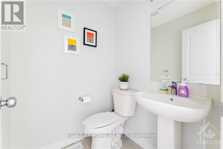 28665277/116-vendome-street/avalon-west/ottawa/ontario/K4A3W4_15