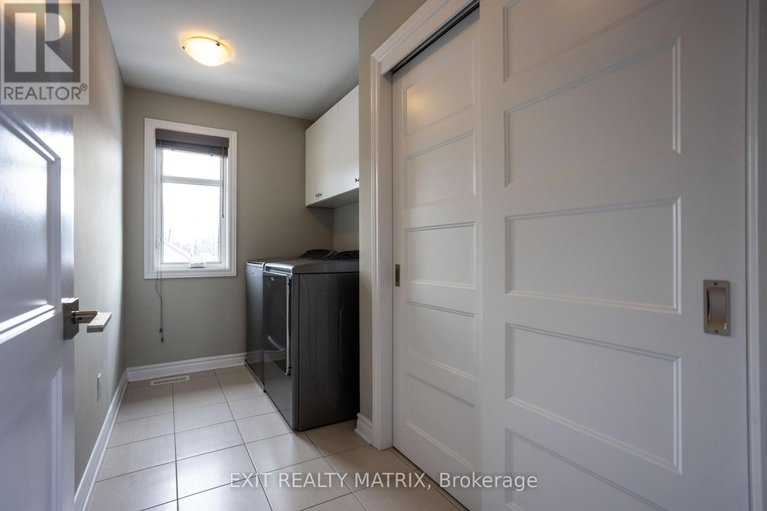28575485/99-station-trail/village-of-russell/russell/ontario/K4R0A3_23