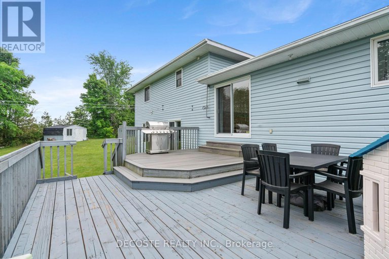 28437617/20351-pineview-crescent/south-glengarry-lancaster-twp/south-glengarry/ontario/K0C1A0_40
