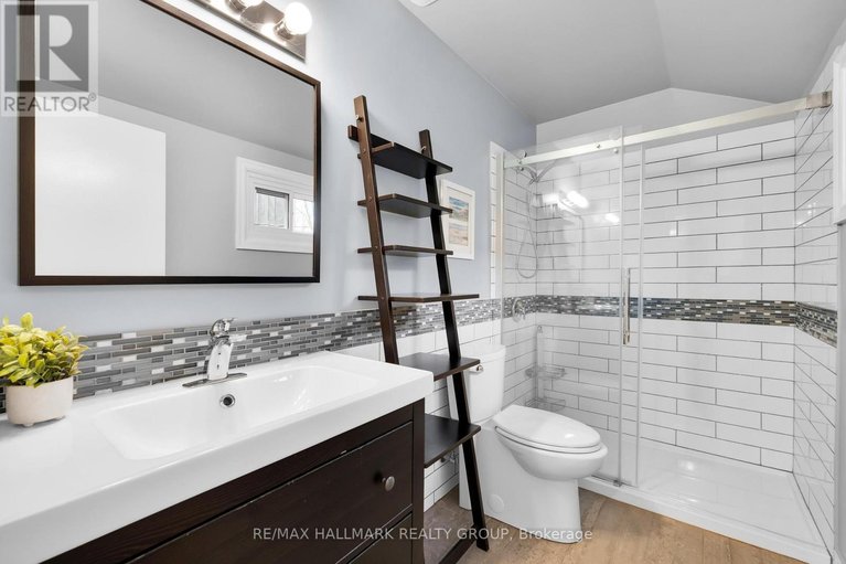 29608672/448-brennan-avenue/westborohampton-park/ottawa/ontario/K1Z6J8_23