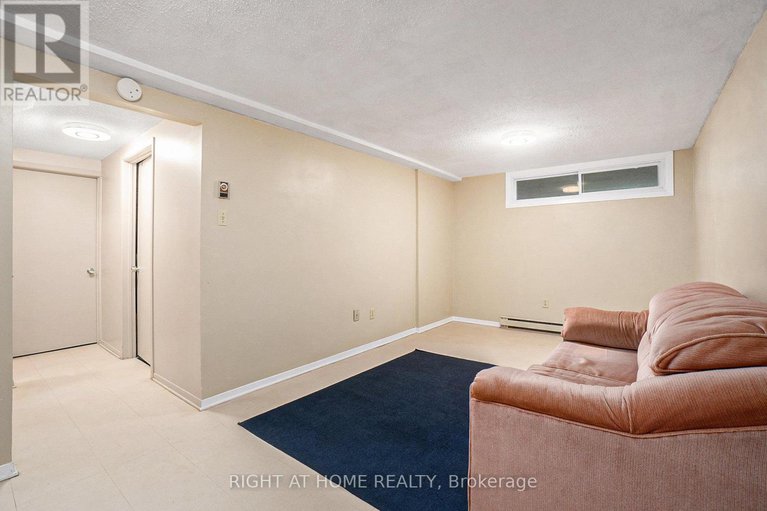 29125842/59-2939-fairlea-crescent/heron-gateindustrial-park/ottawa/ontario/K1V9A5_18