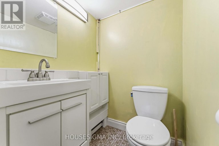 29433007/1047-richard-avenue/billings-bridge/ottawa/ontario/K1H8C3_39