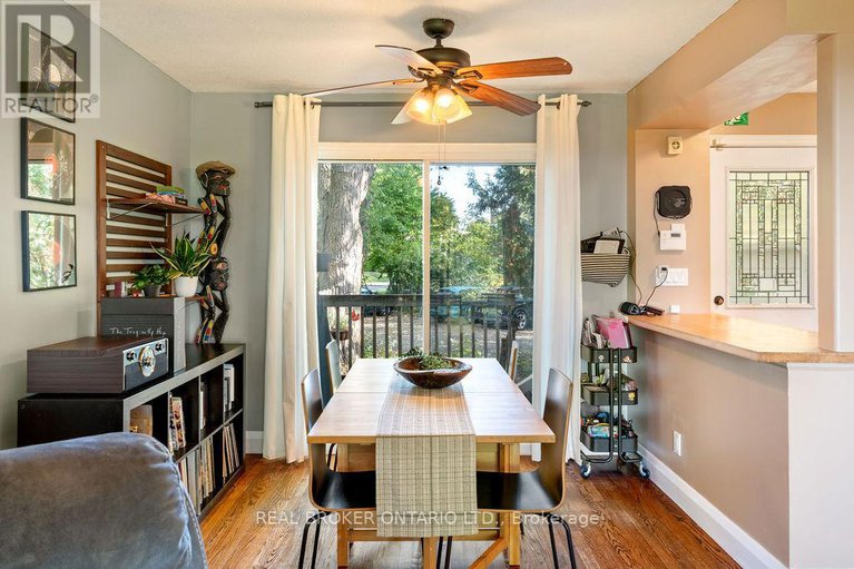 28929397/3-20-kempster-avenue/britannia/ottawa/ontario/K2B8B2_9